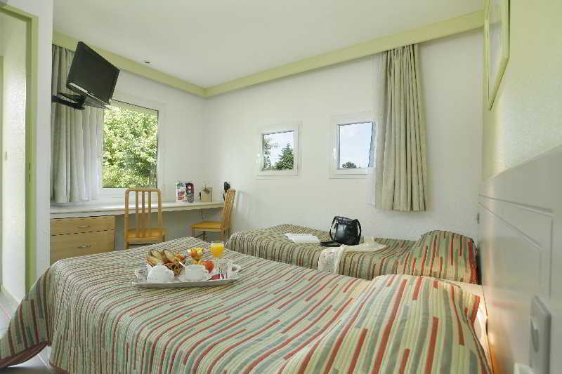 Hotel Grand Confort Le Moulin Rouge Terrasson Buitenkant foto